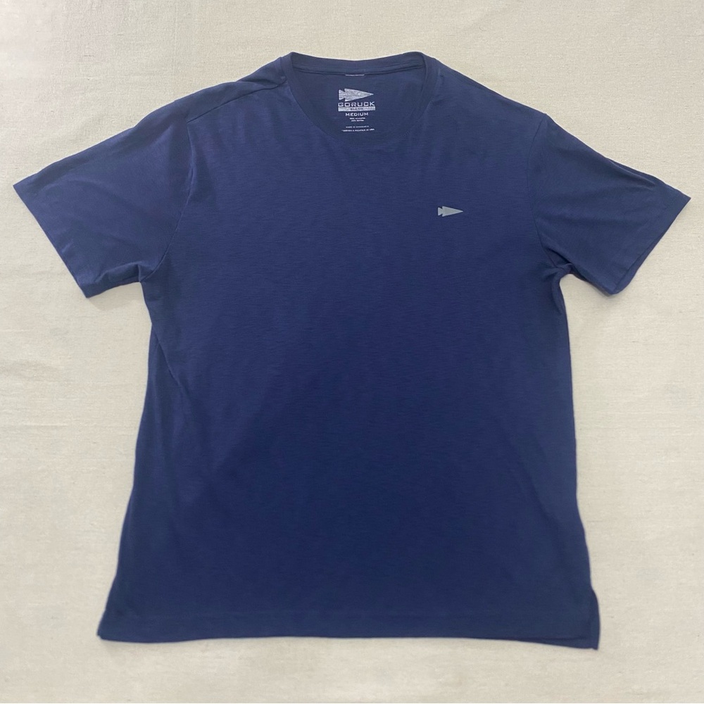 GoRuck Mens T-Shirt Size Medium Performance Blend Short Sleeve Casual Athleisure
